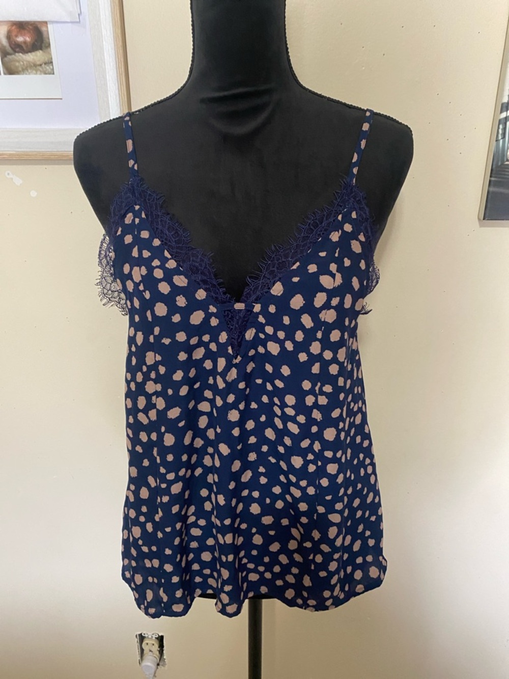 Listicle Navy Blue/ Beige Lace-Trim Cami Tank Top Sz Small